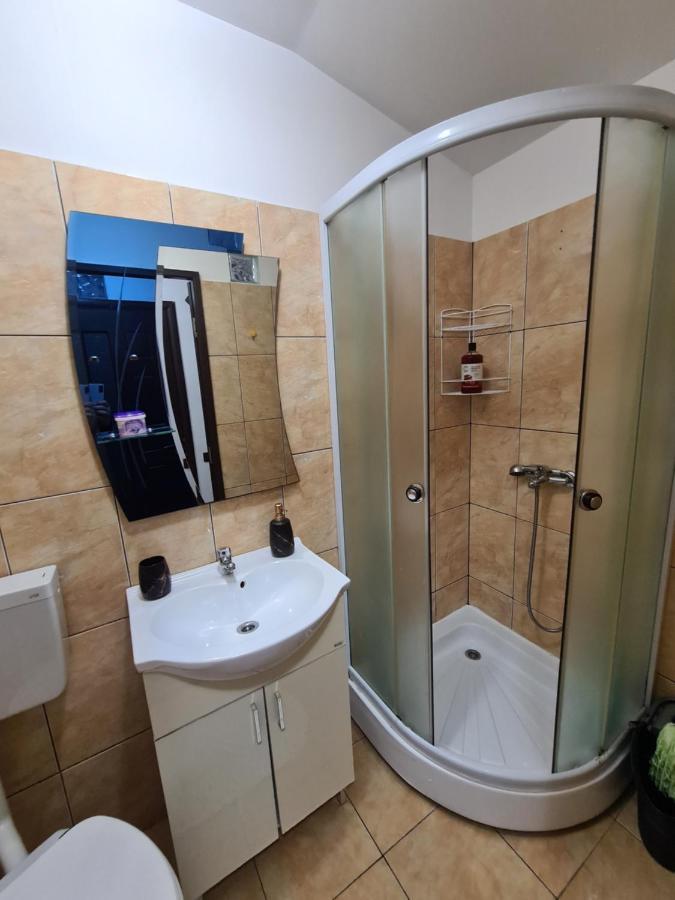 Bed and Breakfast Garsoniera Privata Bukarest Exterior foto