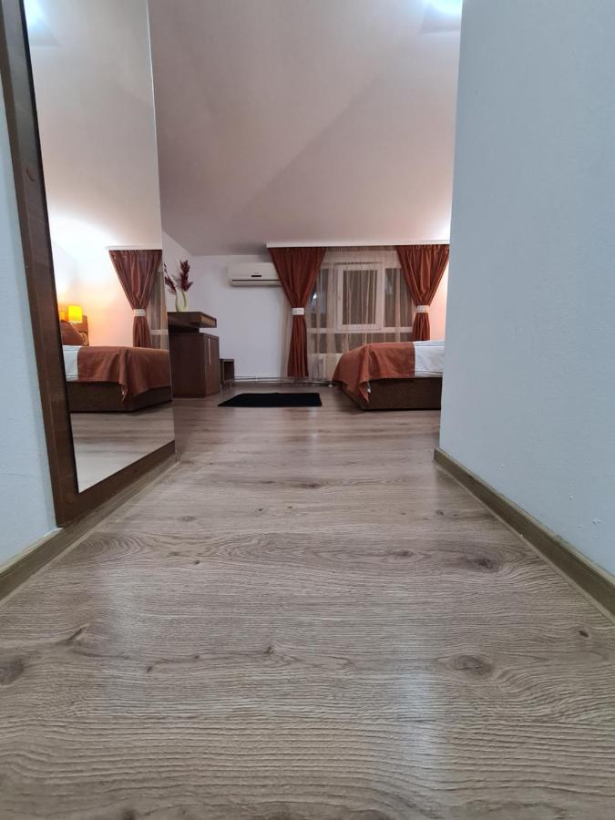 Bed and Breakfast Garsoniera Privata Bukarest Exterior foto